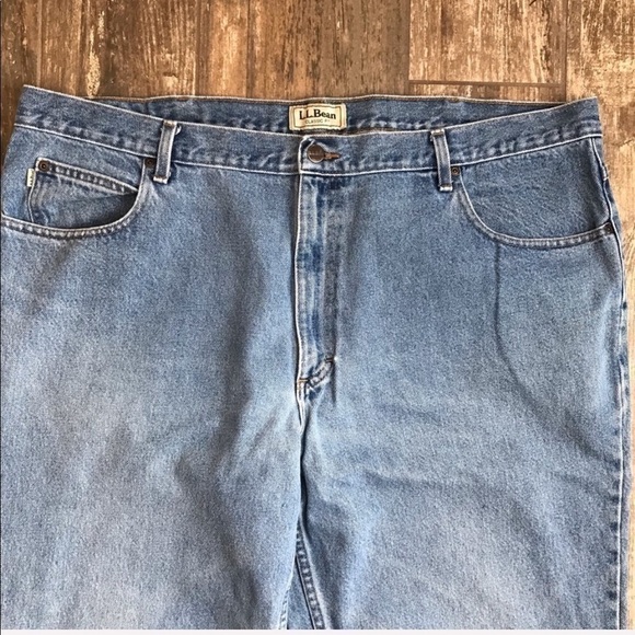 L.L. Bean Classic Fit Jeans Men’s Size 44 X 30 - Picture 4 of 10